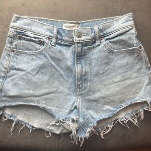 NWOT Abercrombie & Fitch denim short